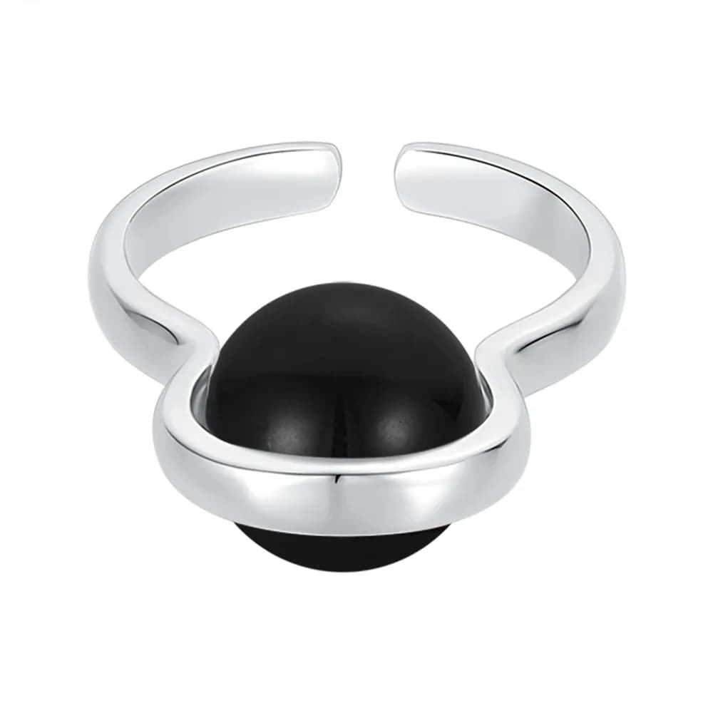 Curved Hoop Cabochon Ring in Black Agate — Sterling silver