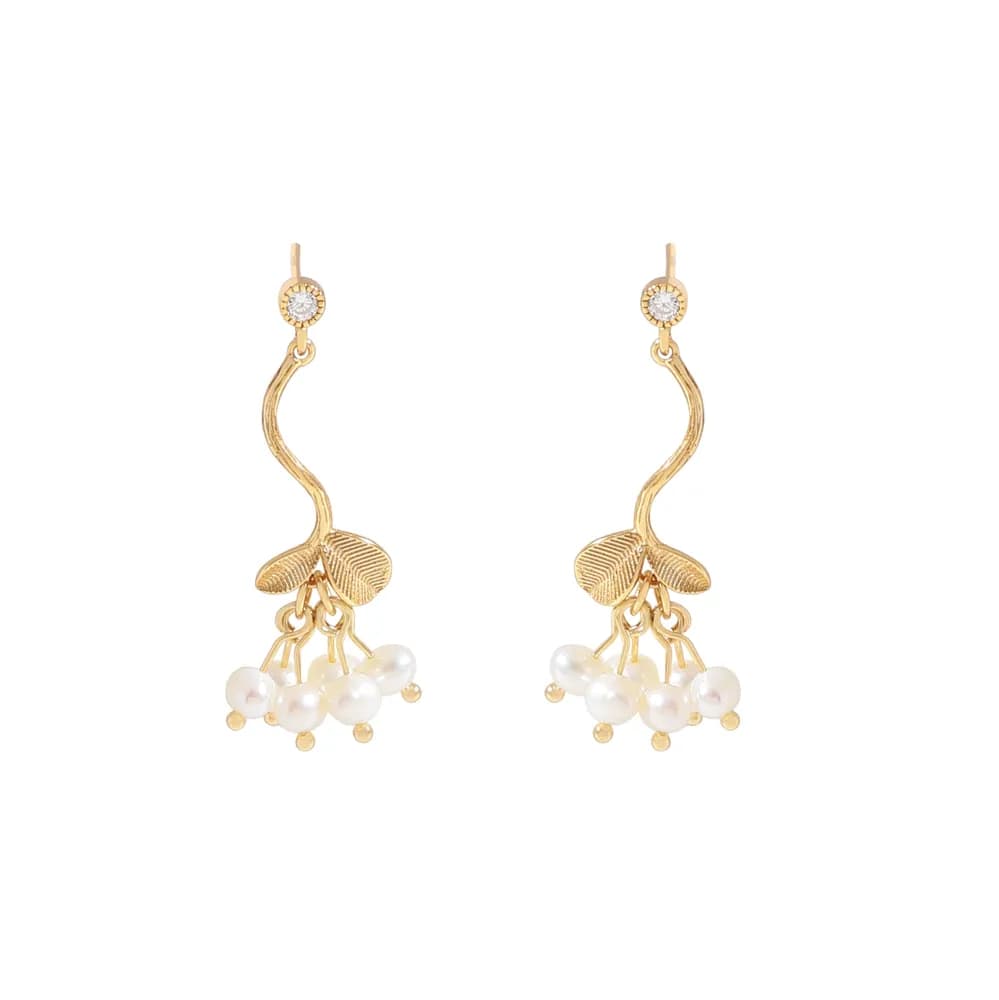 Leaf Pearl Drop Earrings in Branch Pearl — Sterling silver