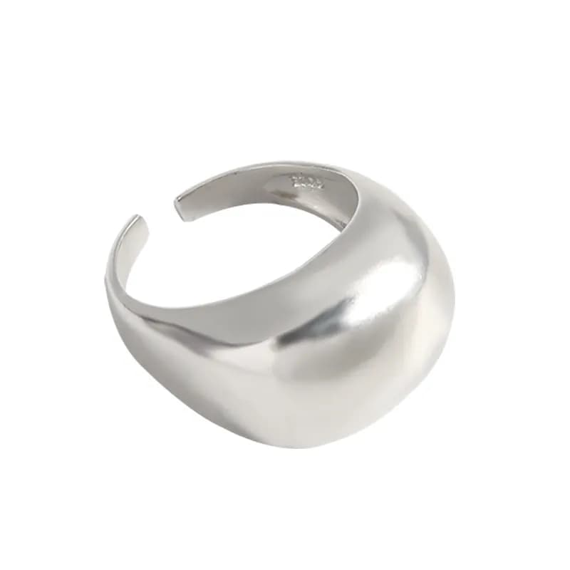 Chunky Curve Ring in Platinum — Sterling silver