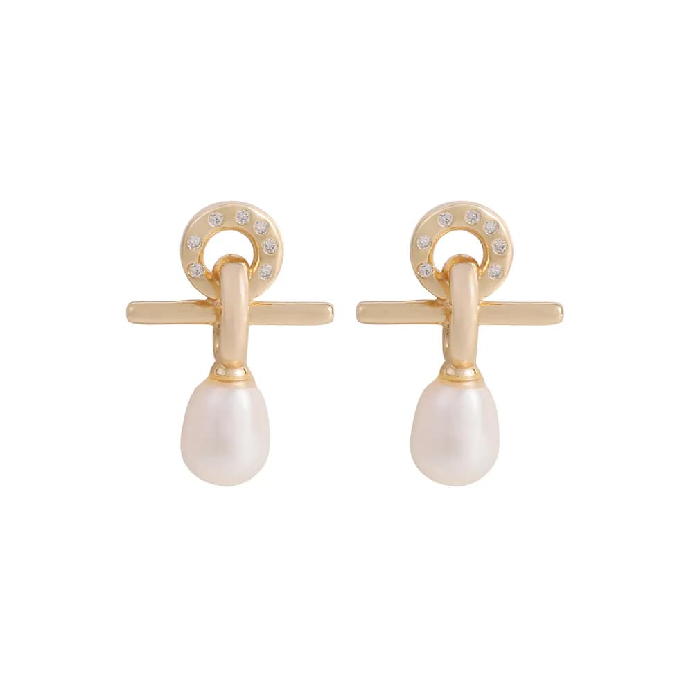 Pavé Circle Pearl Earrings in Champagne Gold — Sterling silver
