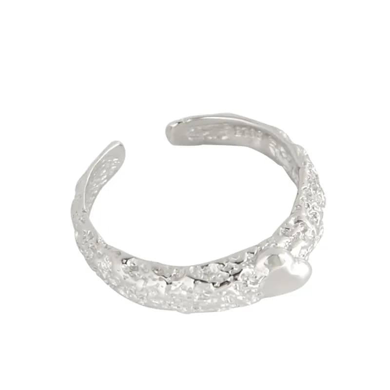 Heart Detail Ring in Platinum — Sterling silver