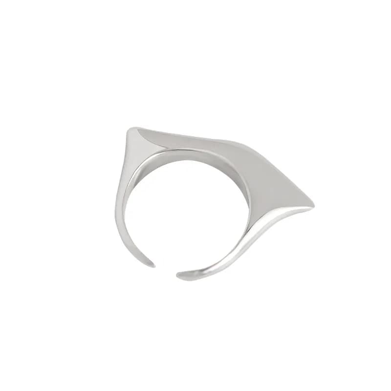Curved Wave Ring in Platinum — Sterling silver