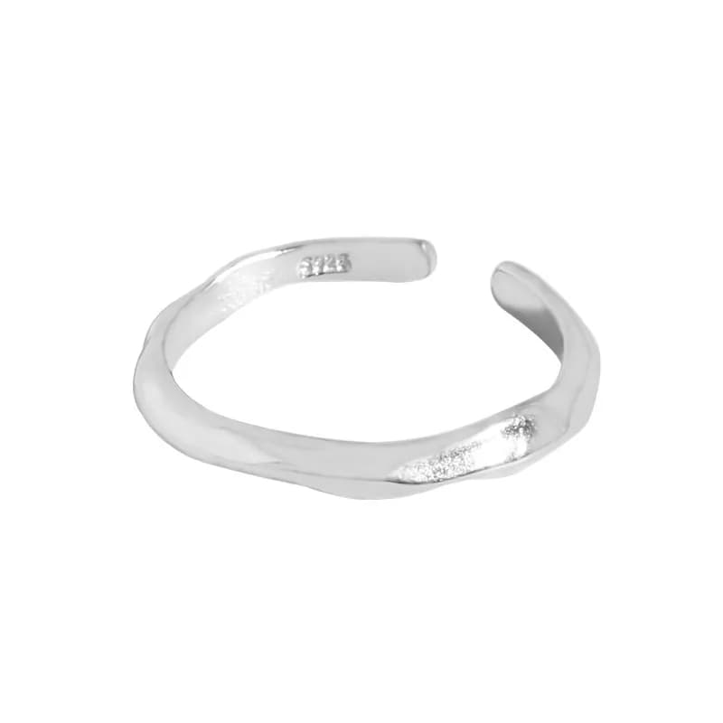 Hammered Band Ring in Platinum — Sterling silver