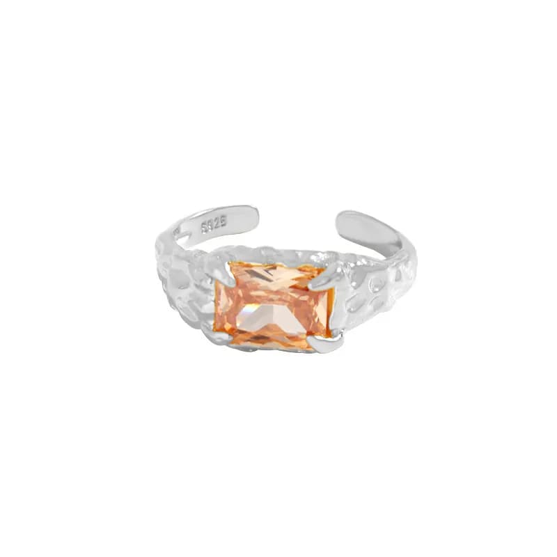 Hammered Claw Ring in Platinum — Sterling silver