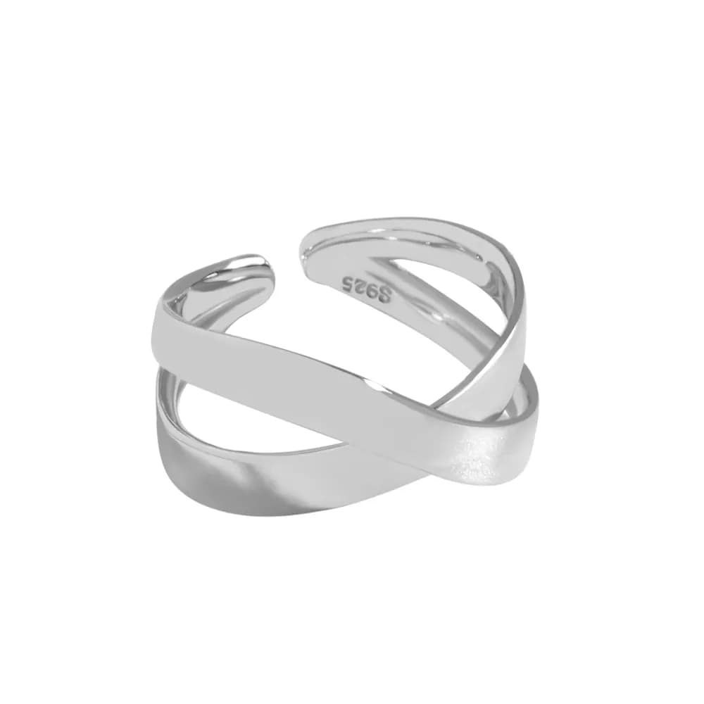 Crisscross Ribbon Ring in Platinum — Sterling silver