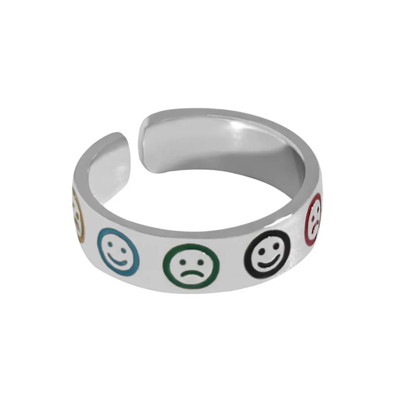 Smiley Face Ring in Platinum — Sterling silver