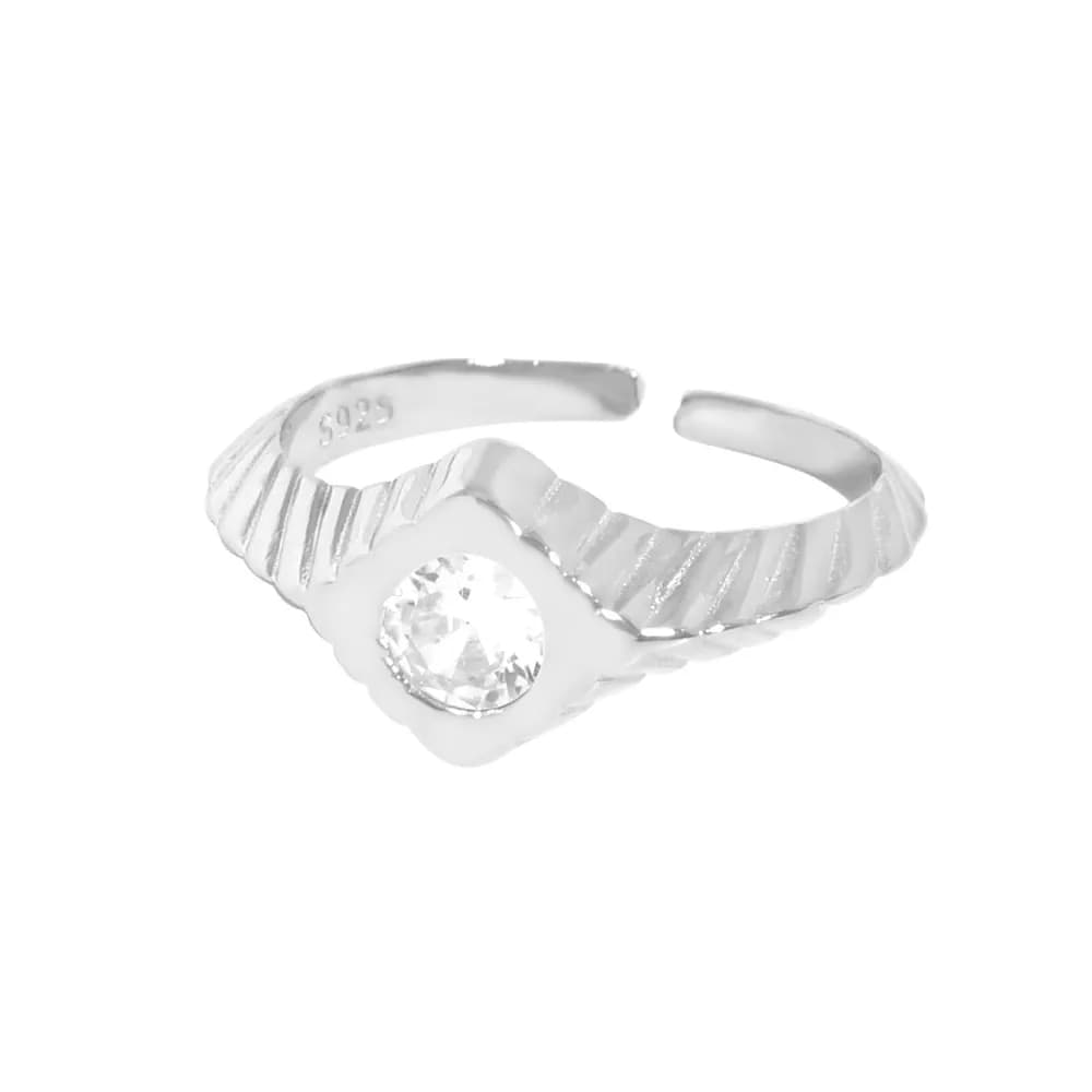 Ribbed Circular Gem Ring in Platinum — Sterling silver
