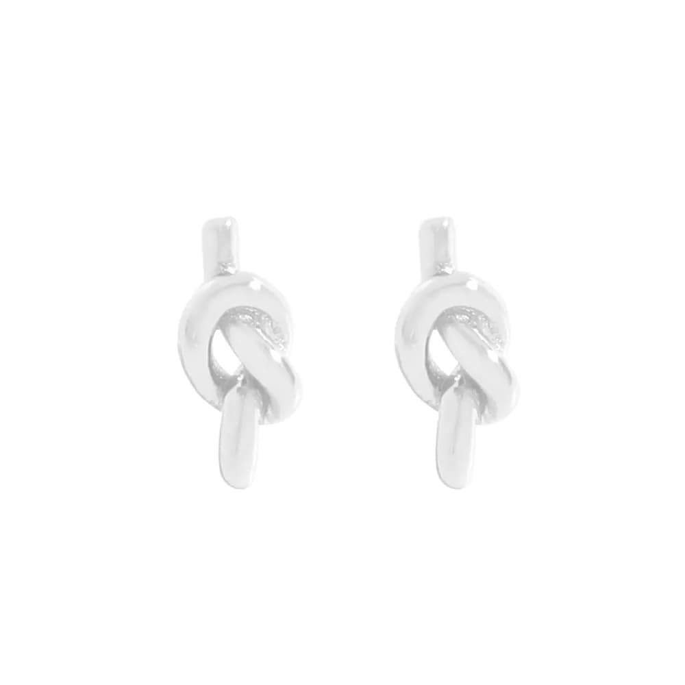 Chain Link Earrings in Platinum — Sterling silver