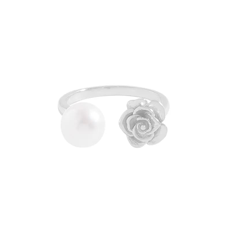 Pearl and Rose Ring in Platinum — Sterling silver