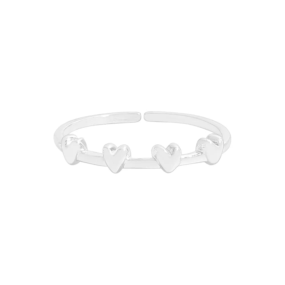 Heart Row Ring in Silver — Sterling silver