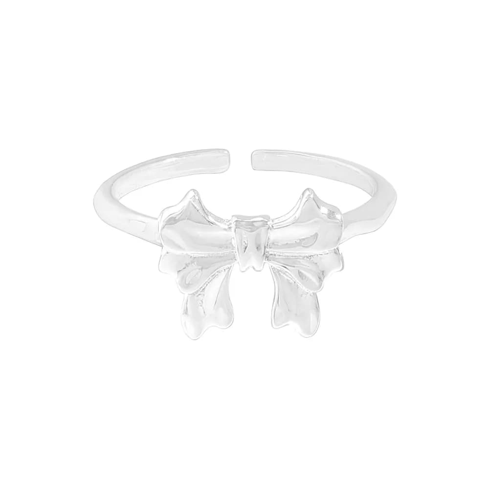 Bow Ribbon Ring in Silver — Sterling silver