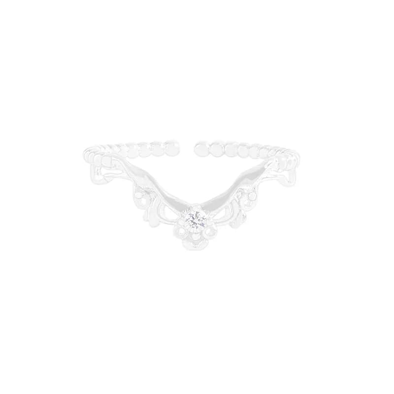 Winged Floral Ring in White — Sterling silver