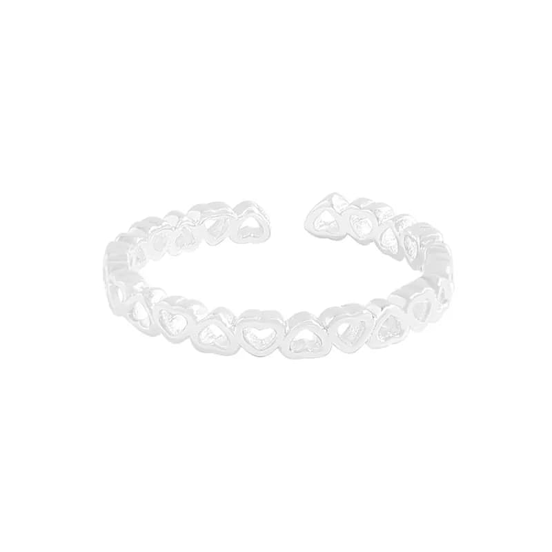 Heart Link Ring in Silver — Sterling silver