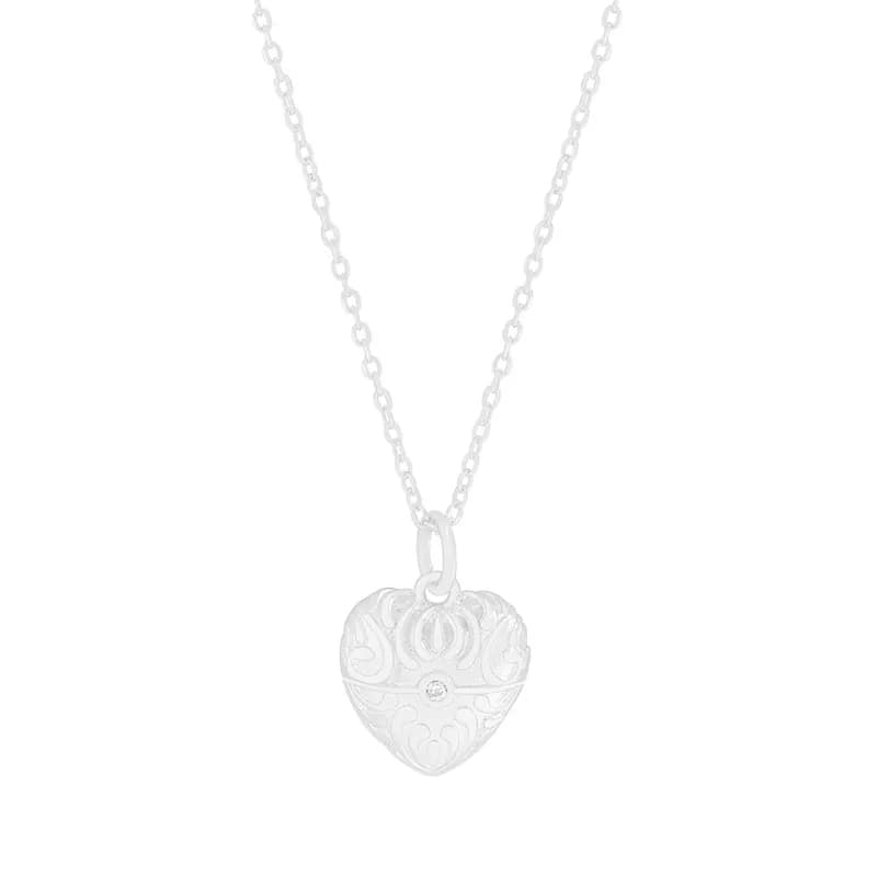 Filigree Heart Necklace in Silver — Sterling silver