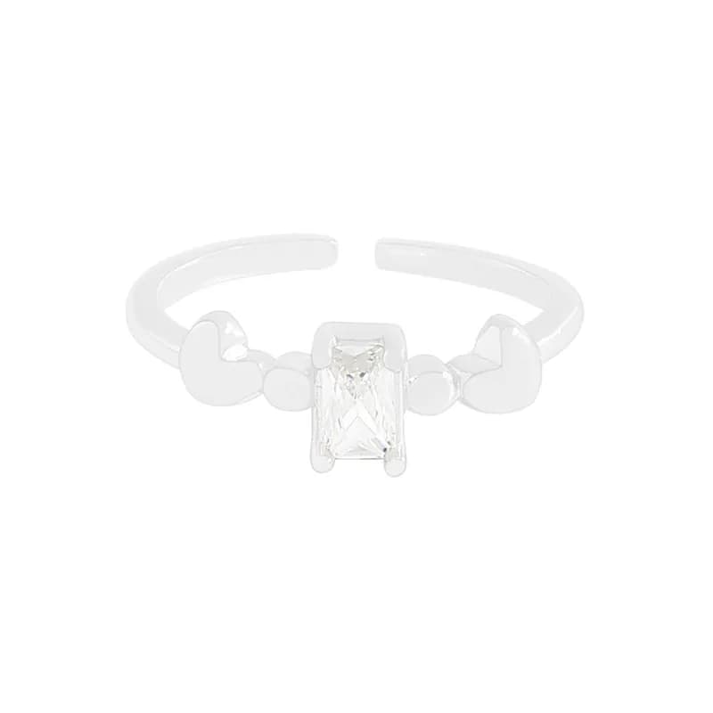 Emerald Cut Heart Ring in White — Sterling silver