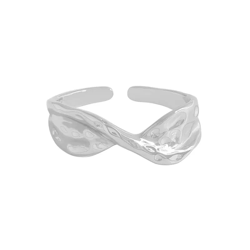 Crossed Wave Ring in Platinum — Sterling silver