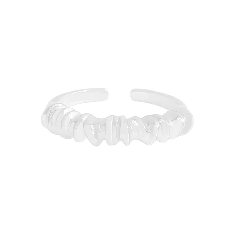 Ripple Disc Ring in Silver — Sterling silver