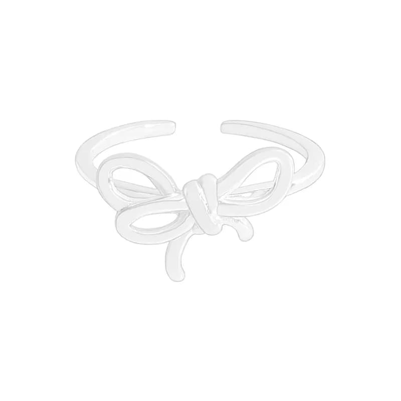 Bow Knot Ring in Silver — Sterling silver