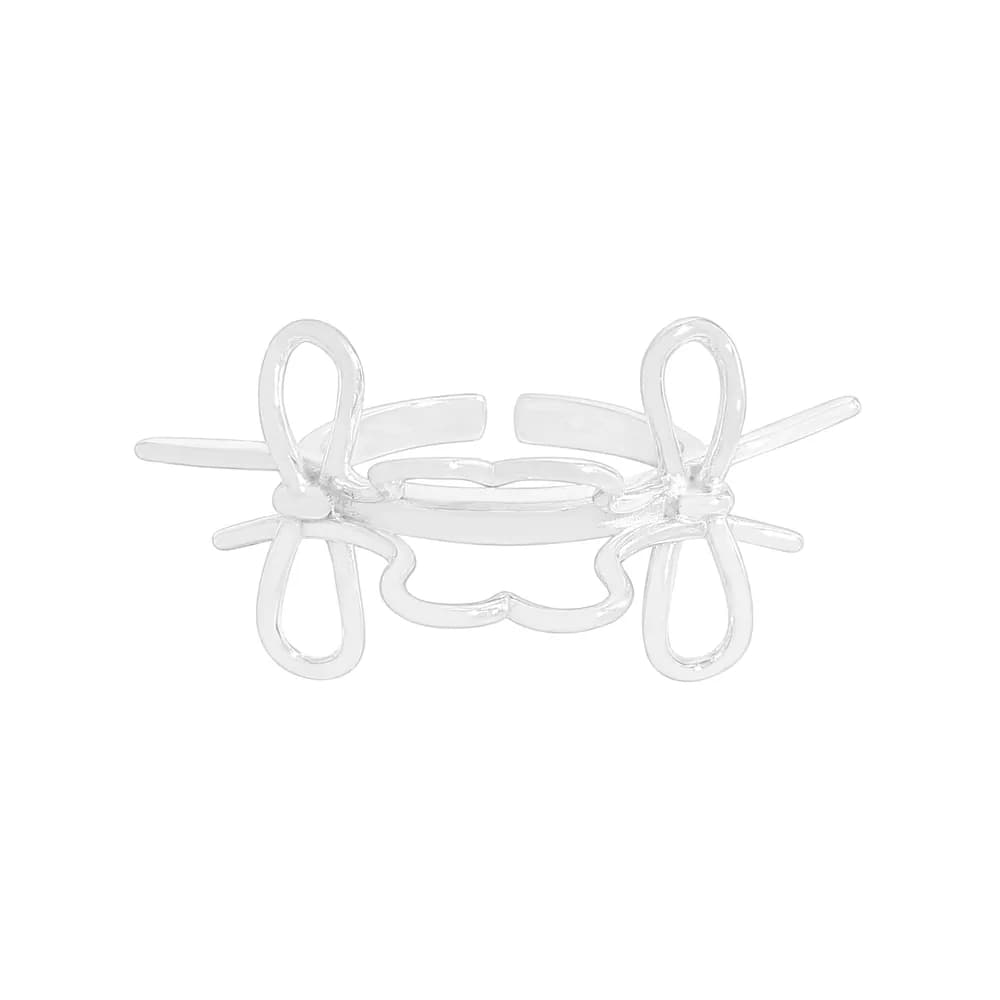 Bow Knot Ring in Silver — Sterling silver