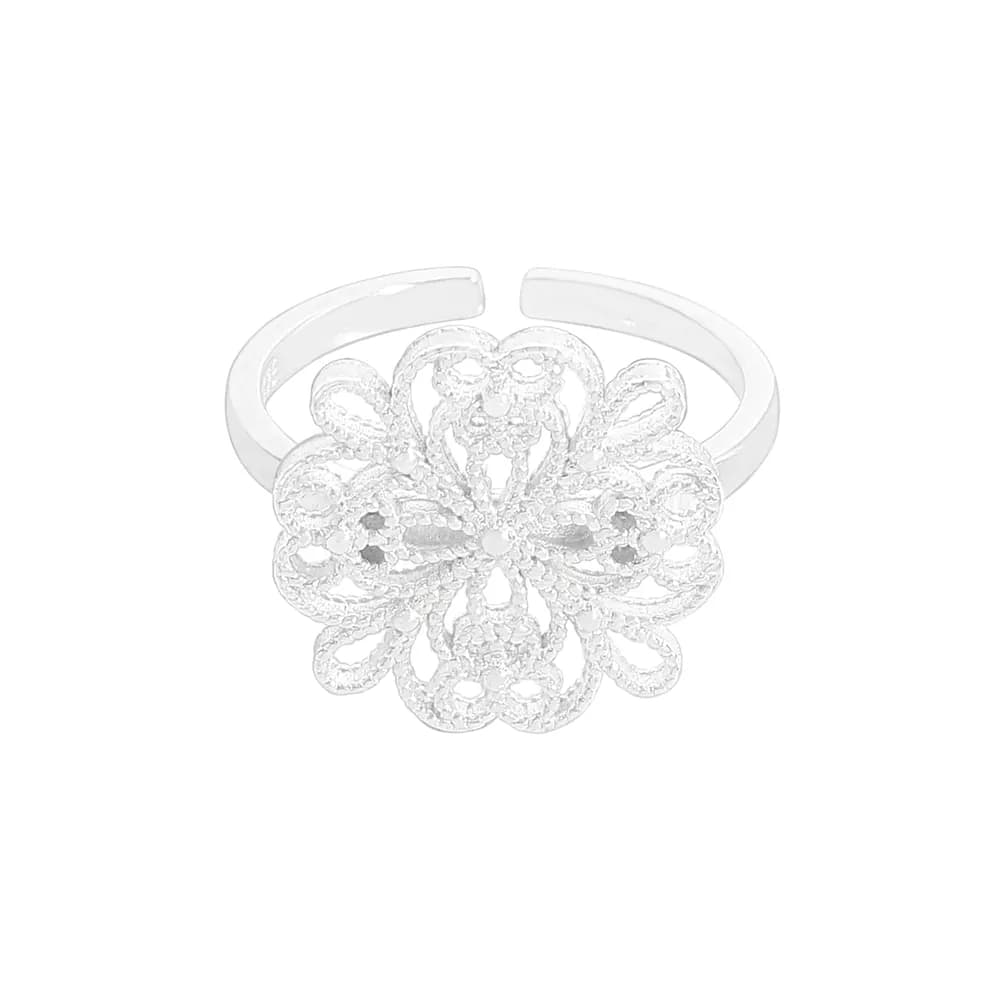Filigree Flower Ring in Silver — Sterling silver