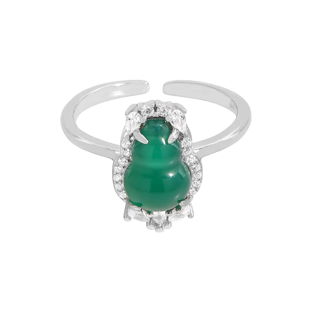 Green Jade Ring in Platinum — Sterling silver