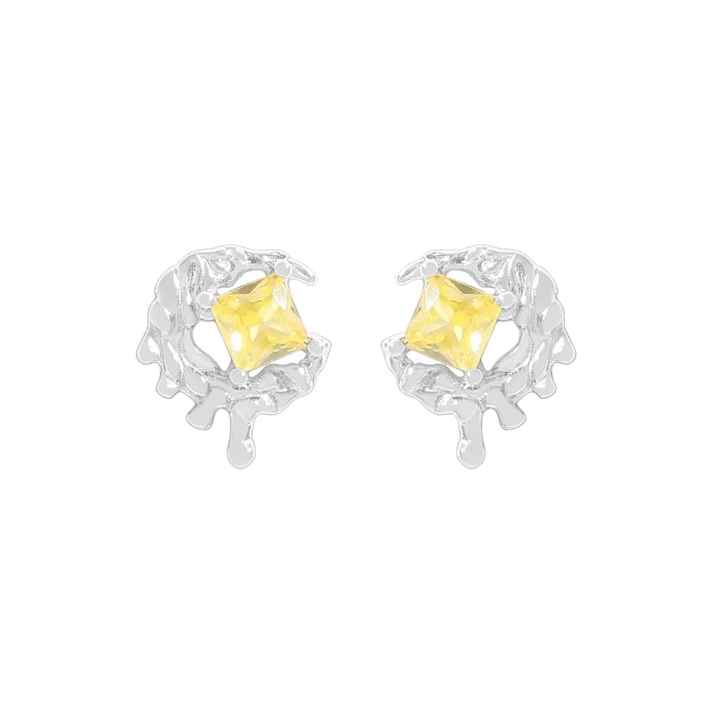 Coral Frame Square-Cut Stud Earrings in Gold — Sterling silver