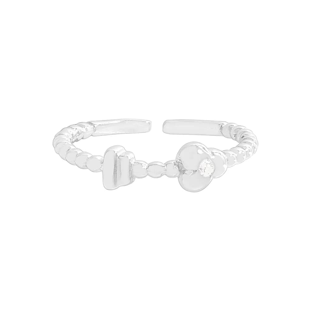 Beaded Clover Ring in Silver — Sterling silver