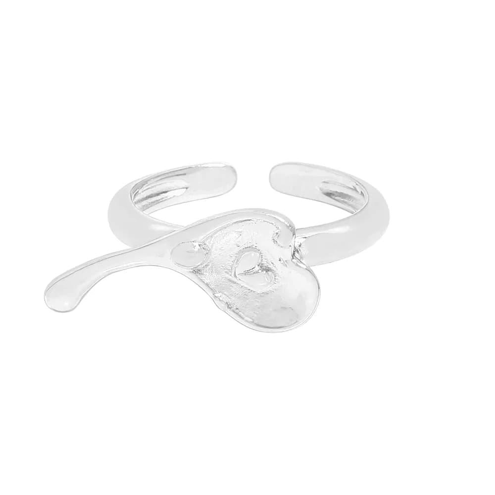Heart Cutout Ring in Silver — Sterling silver