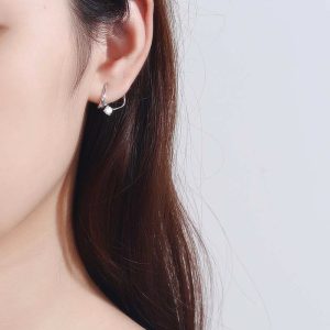 Fayondria Earrings