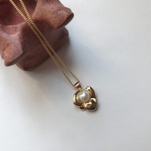 Suki Necklace