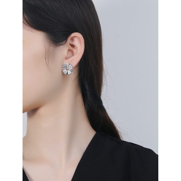 Xynella Earrings - Image 3