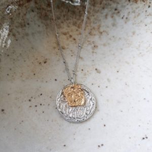 Elivora Necklace