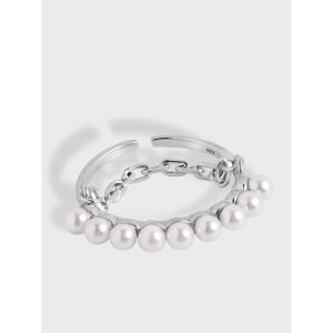 Melania Ring