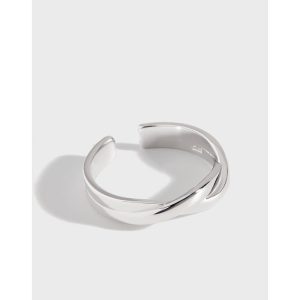 Lizzie Ring