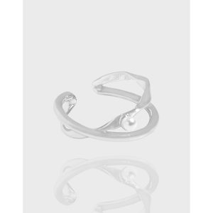 Jiravelle Ring