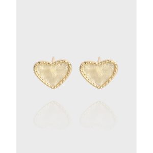 Nila Earrings