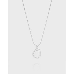 Peruvia Necklace