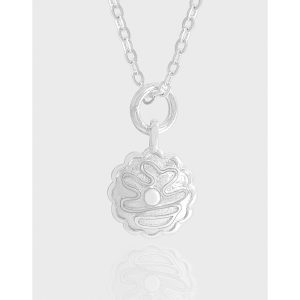 Vynella Necklace
