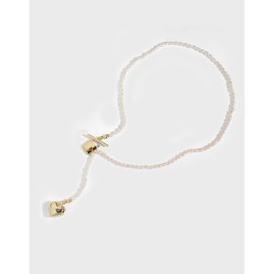 Beloria Necklace