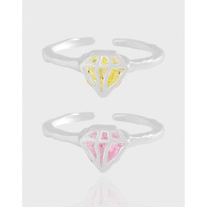 Cyana Ring