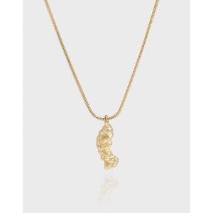 Sansica Necklace