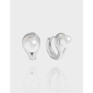Arethara Earrings