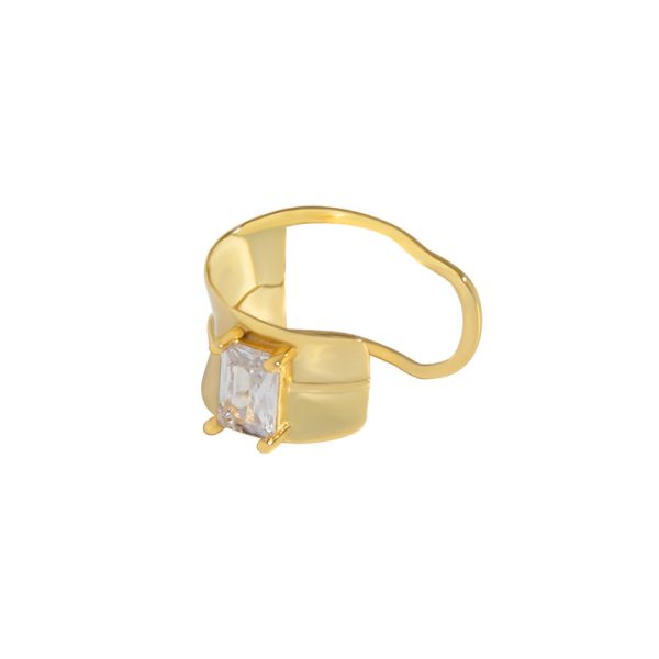 Tamira Earrings - Image 7