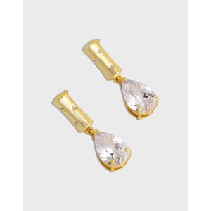 Ferria Earrings