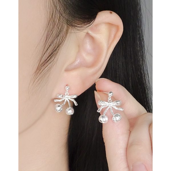Luvisa Earrings - Image 3