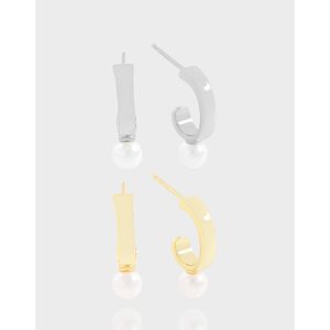Myrinthra Earrings