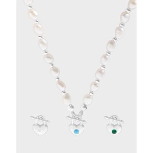 Aranoria Necklace