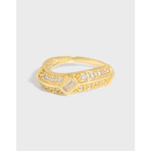 Fyrenna Ring