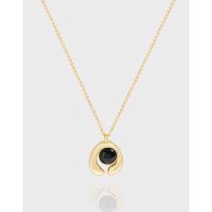 Melyndra Necklace