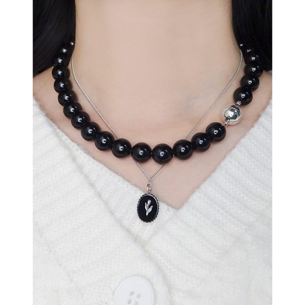 Nivera Necklace - Image 3